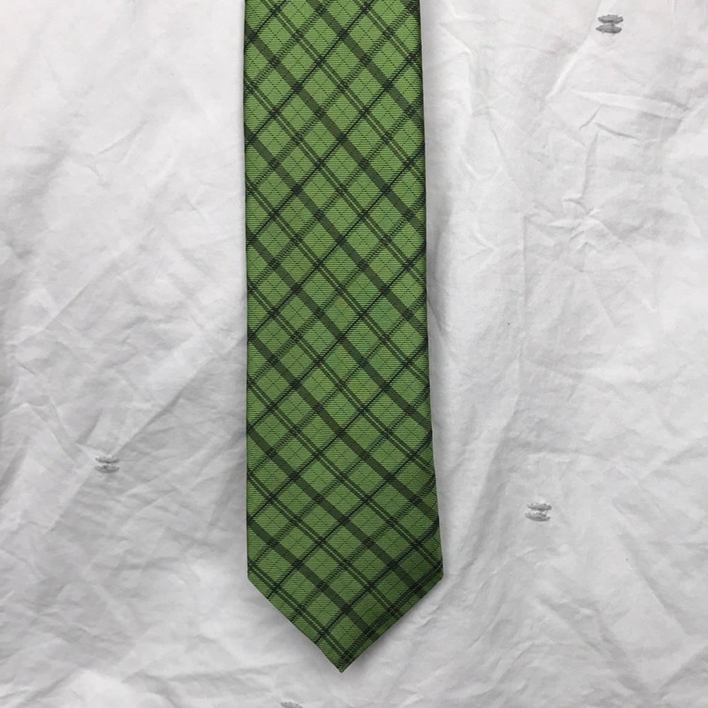 Silk tie